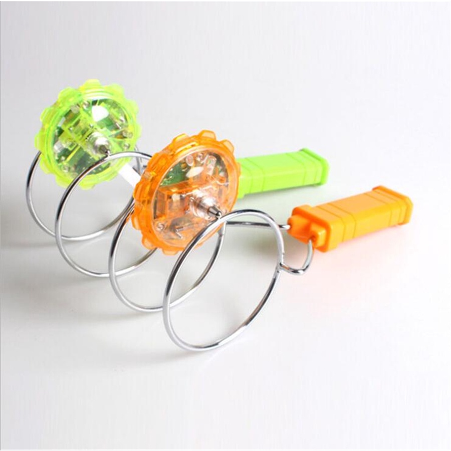 Con Quay Hồi Chuyển Bánh Xe Ma Thuật Có Đèn Led