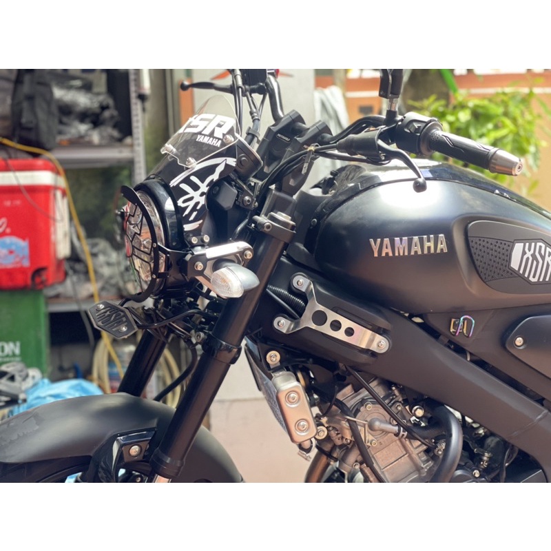 Ốp bảo vệ trang trí hộp điện Yamaha XSR 155 Viêt Nam