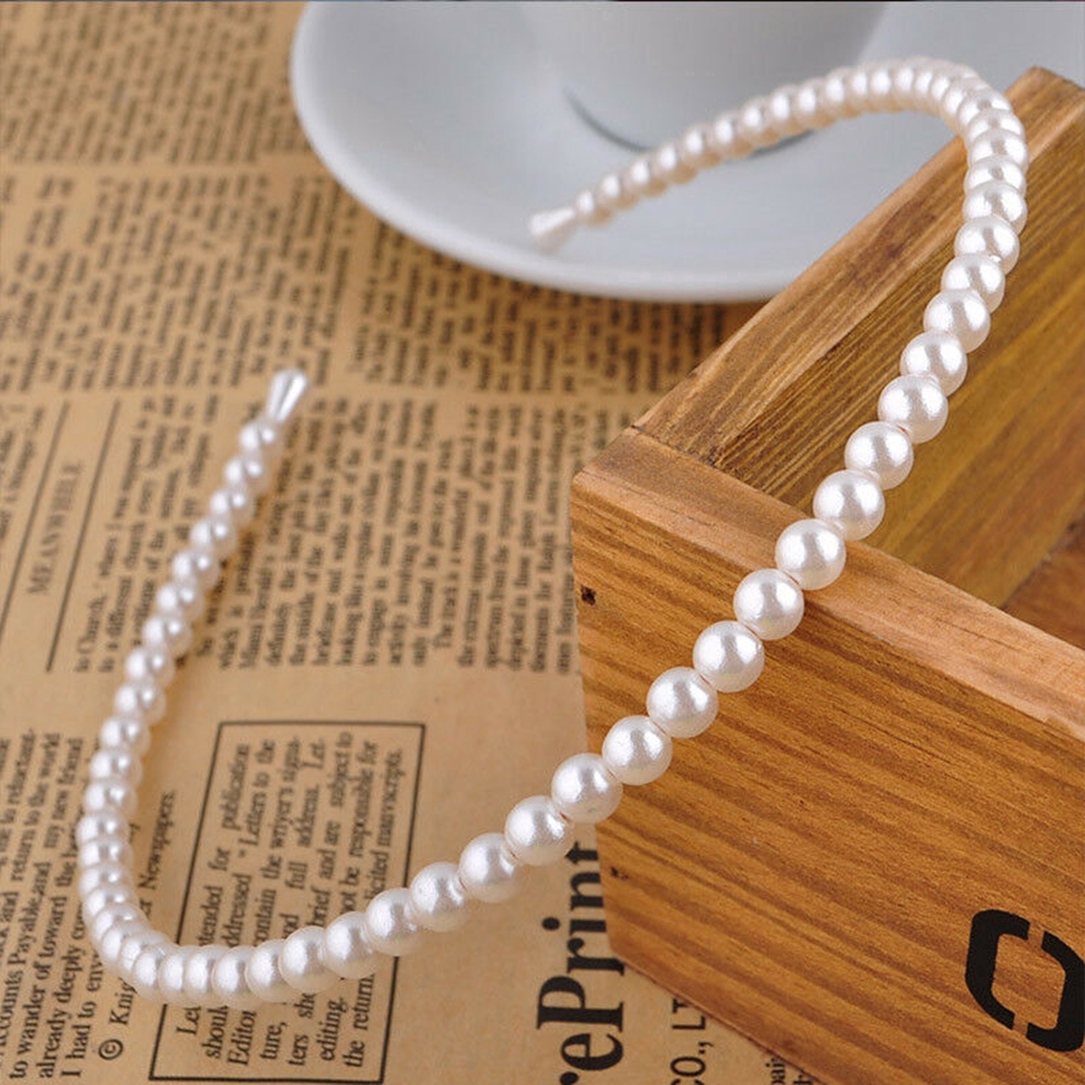 Băng đô kim loại đính ngọc trai giả thanh lịch