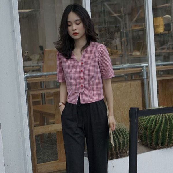 Áo Sơ Mi Cổ Chữ V Dáng Ôm Hoa Văn Kẻ Ô Thời Trang Mùa Hè 2022 Dành Cho Nữ