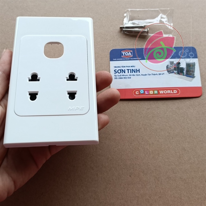 Ổ Cắm Đôi Ba 2 Chấu Âm Tường MPE + 1 2 Lỗ A20US2XXN A20US2N A20US2XXN A20US3N A201VXN
