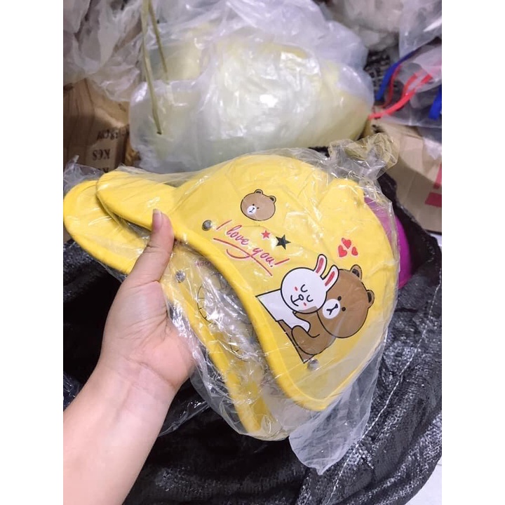 Mũ Bảo Hiểm Nhựa cứng Lưỡi Trai Thời Trang Phù Hợp Cho Cả Nam và nữ có khoét lỗ búi tóc nhiều màu