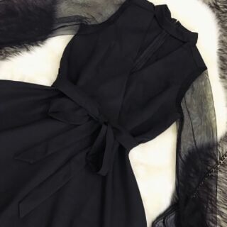 Đầm choker đắp chéo thắt nơ eo