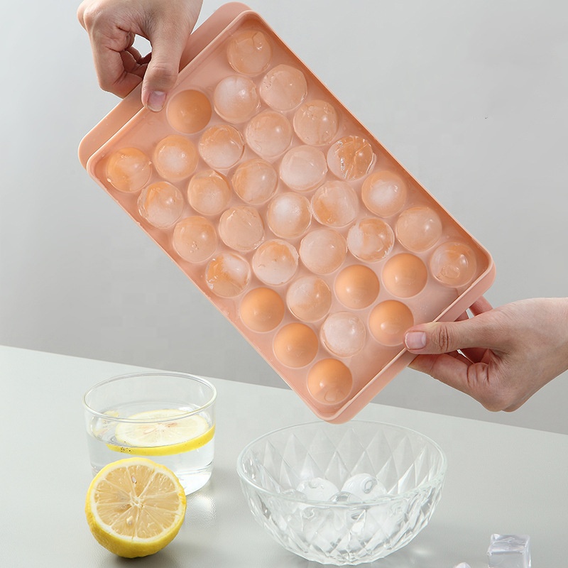 Khuôn Làm Đá 33 Lỗ Hình Tròn Có Nắp Đậy Bằng Nhựa Đa Năng Tiện Dụng Ốp