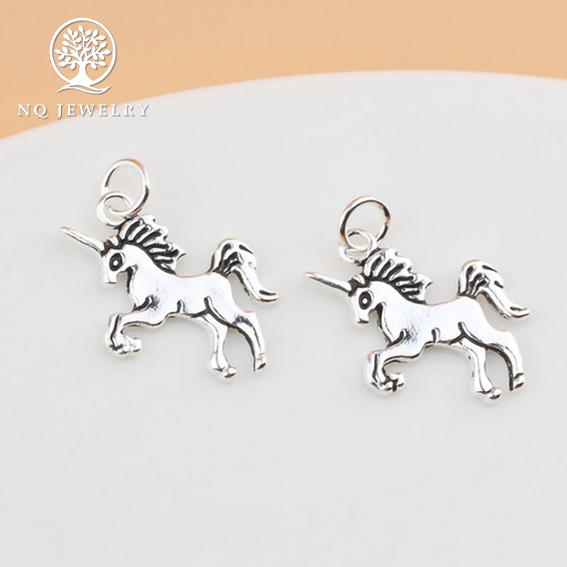 [Mã FARSST20K giảm 10K đơn 20K] Charm bạc hình ngựa kỳ lân treo - NQ Jewelry