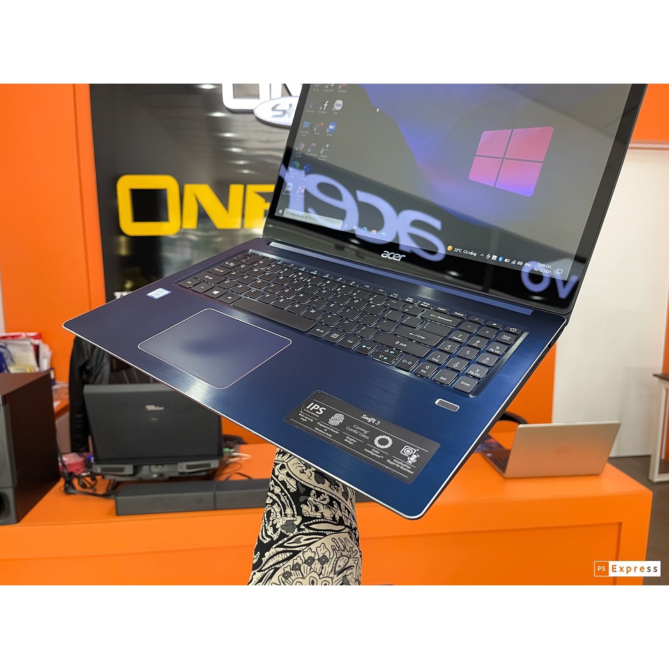 Laptop Acer Swift 315-51 Core i5 8250/ SSD 512Gb/ 15.6'' IPS FHD/ Vỏ hợp kim, vân tay 1 chạm.