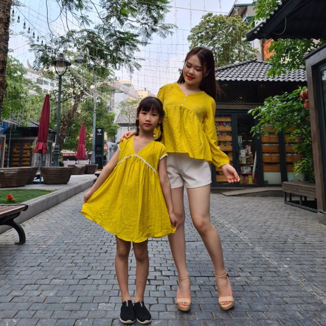 Váy đôi mẹ và bé đẹp giá rẻ