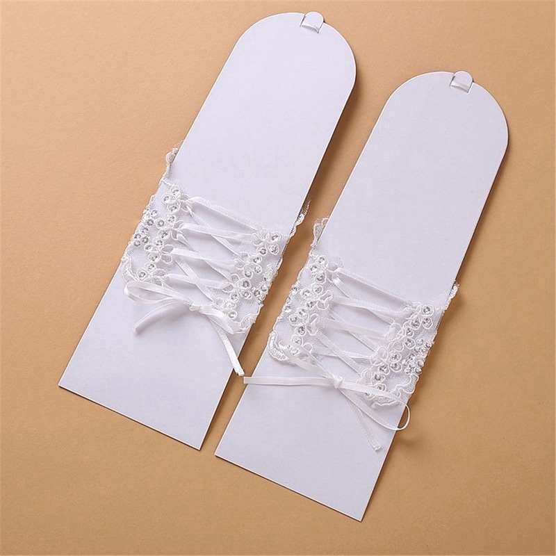 Găng Tay Ren Hở Ngón Cho Cô Dâu