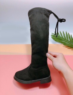 Bốt đùi bé gái( ảnh thật)