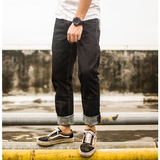 QUẦN JANE THÊU EVISU