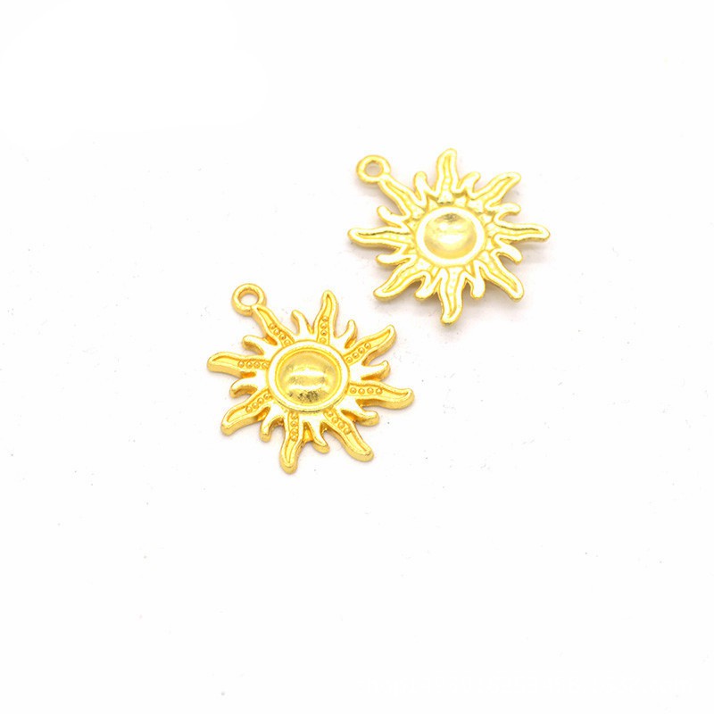 15pcs Retro style Lovely Sun Tibetan Charms Pendant 28 * 25mm