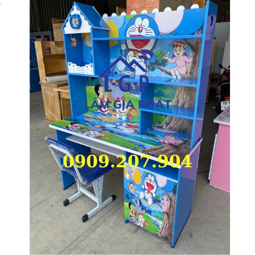 Bàn học sinh nhựa in 3D Doremon sinh động cho các bé học tập