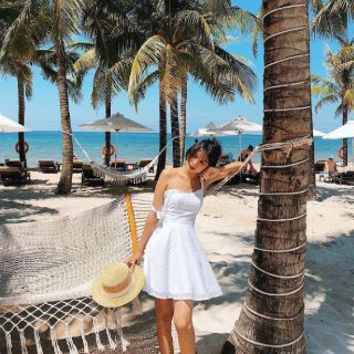 Đầm xô trắng mút ngực cột vai (có cận vải)
