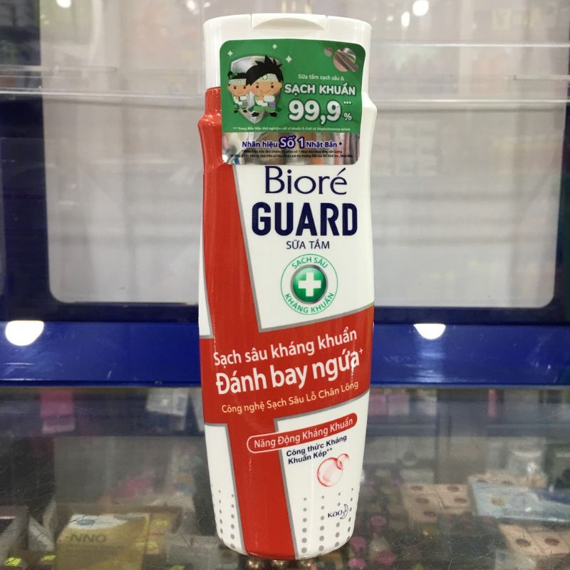 Sữa Tắm Sạch Sâu Kháng Khuẩn Năng Động Kháng Khuẩn Biore Guard 220g