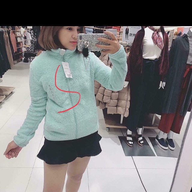 Áo lông uniqlo auth 