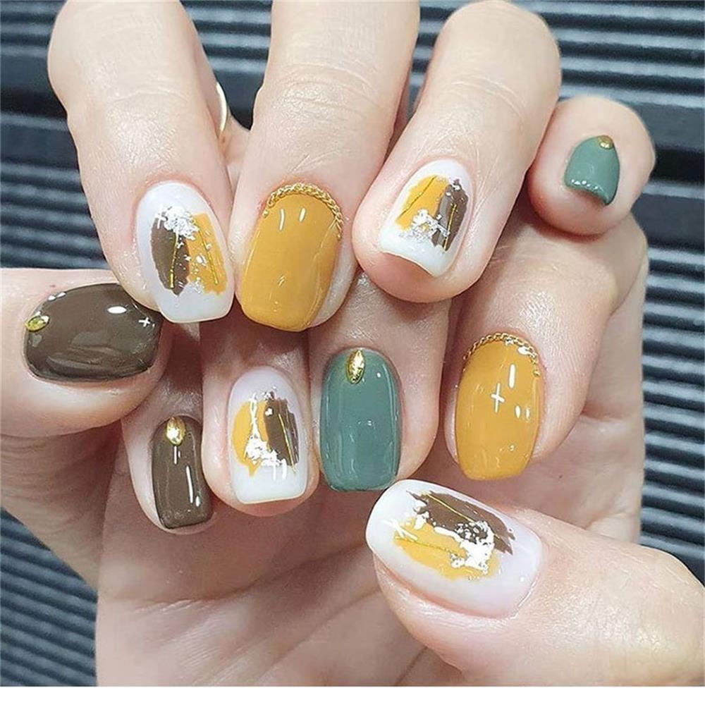 Hộp Phụ Kiện Trang Trí Móng Tay Dạng Chuỗi Xích Kim Loại 12 Ngăn Phong Cách Mới