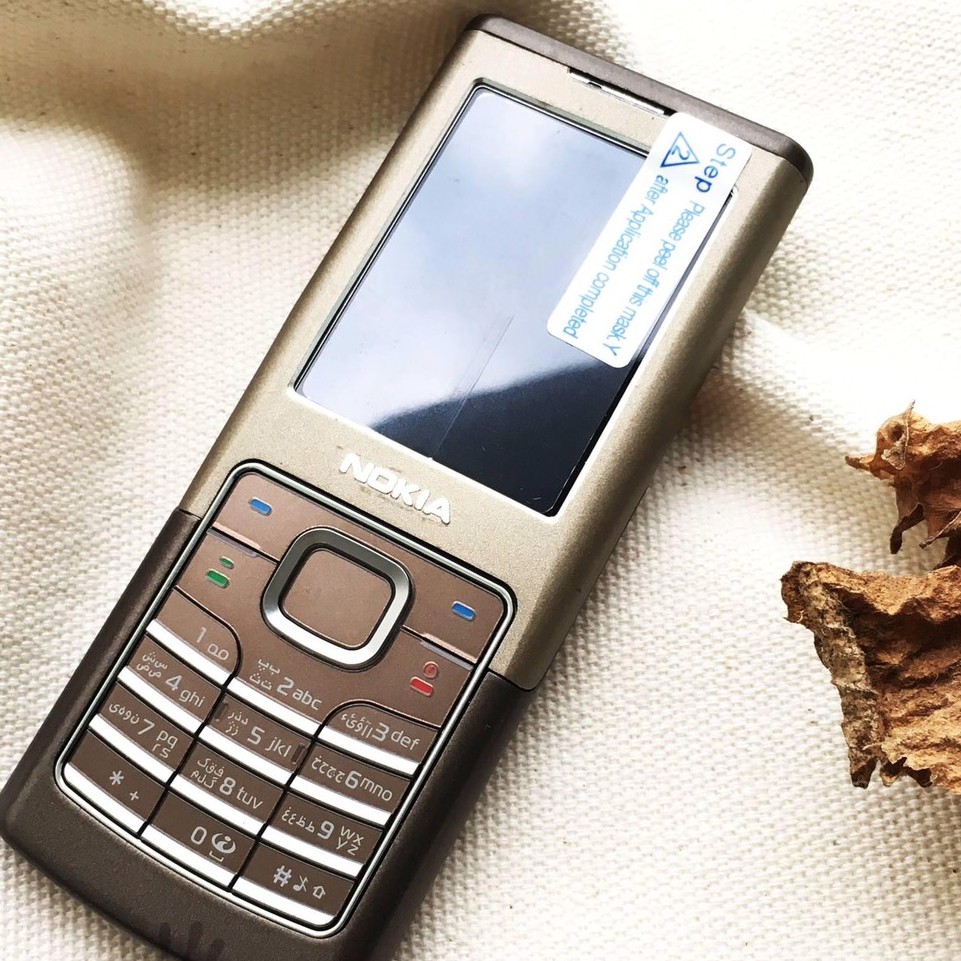 Điện thoại nokia 6500 classic bộ nhớ 1GB vỏ cao cấp không tróc sơn máy mỏng loa to,Bảo hành 12 Tháng