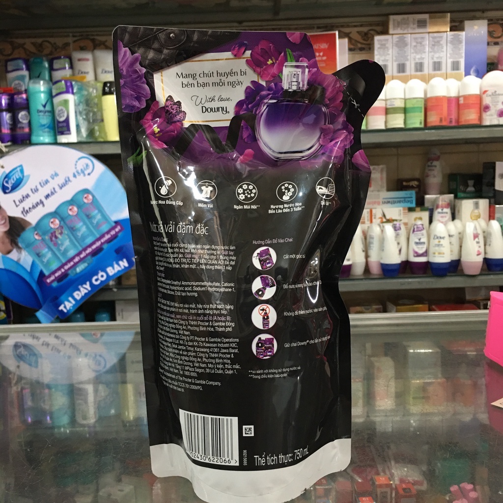 Nước xả vải Downy Huyền Bí 750ml