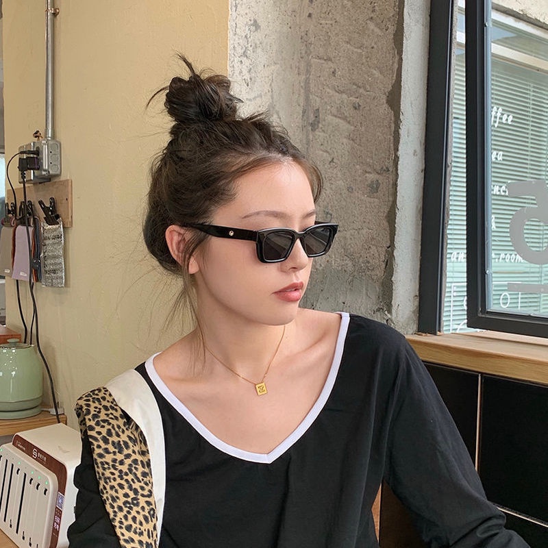 Kính Mát Màu Đen Thời Trang Chống Tia UV 2022