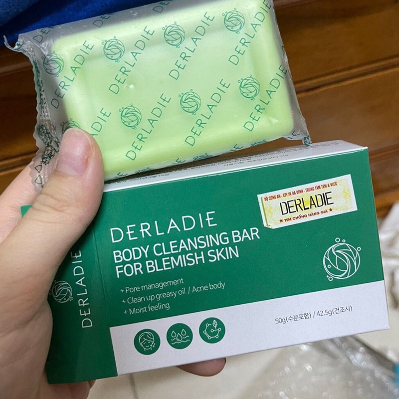 XÀ PHÒNG GIẢM MỤN CƠ THỂ DERLADIE BODY CLEANSING BAR FOR BLEMISH SKIN 50G CHÍNH HÃNG - 8972