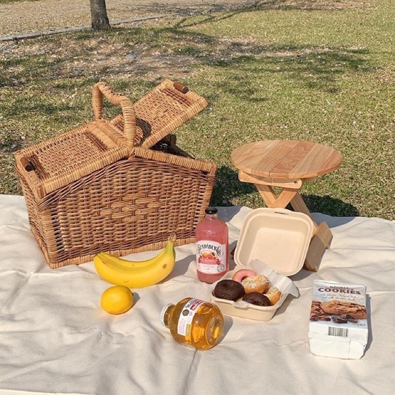 Bàn Mini Mặt Tròn Gấp Gọn Trang Trí Tiệc Sinh Nhật Trang Trí Tiệc Picnic - Yori Party