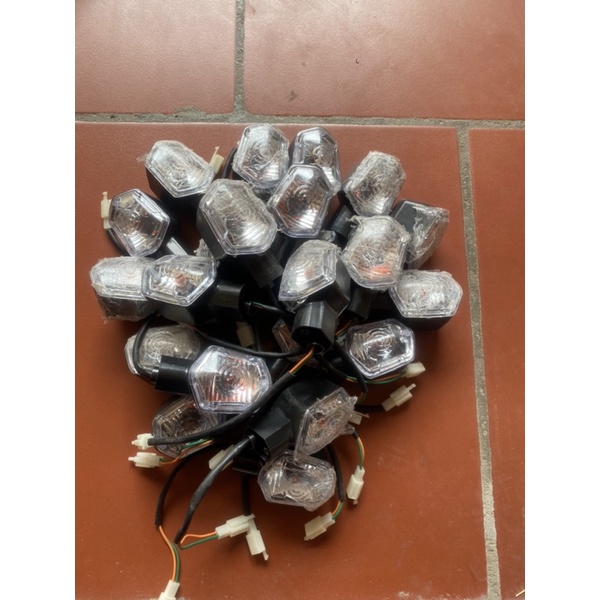 Xi nhan vuông xe điện Zoomer zin