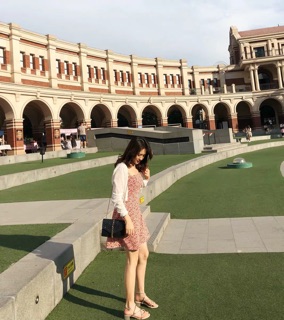 Váy 2s hoạ tiết hoa nhí