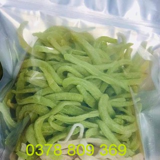 Mứt Dừa Non Lá Dứa