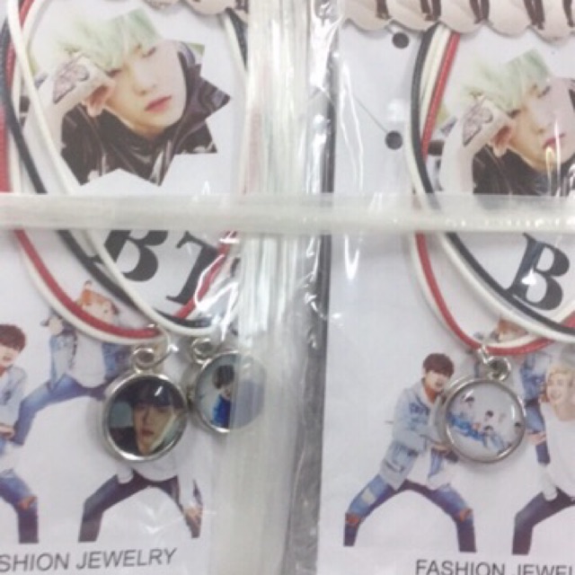 Sỉ 12 Vòng tay phong cách Hàn Quốc kiểu BTS cho cặp đôi  10k