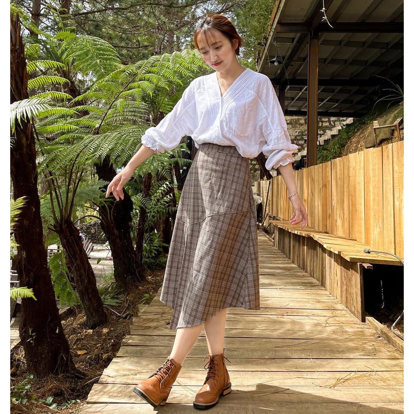 Áo Aurora cổ chữ V