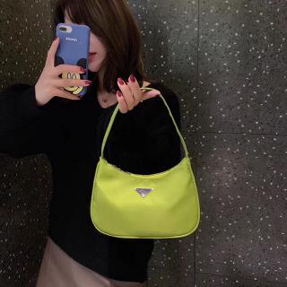 Túi xách Prada mini thời trang dành cho nữ