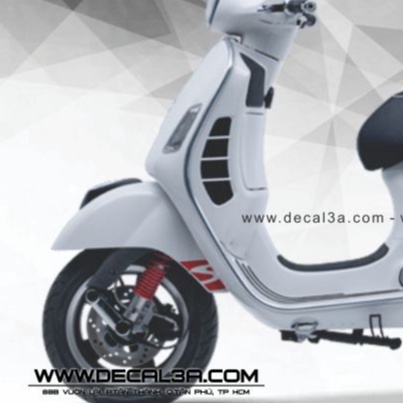 Tem Vespa GTS Super