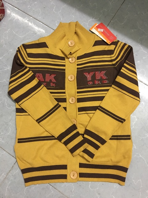 Áo khoác len dệt kim