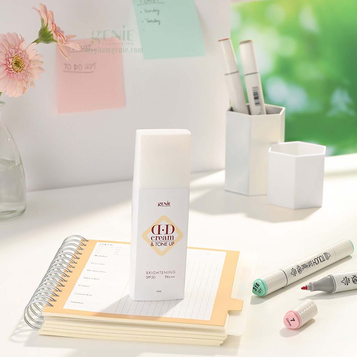 Kem Nền Chống Nắng Genie DD Cream & Tone Up Brightening SPF50 PA+++ 30ml Hàn Quốc | BigBuy360 - bigbuy360.vn