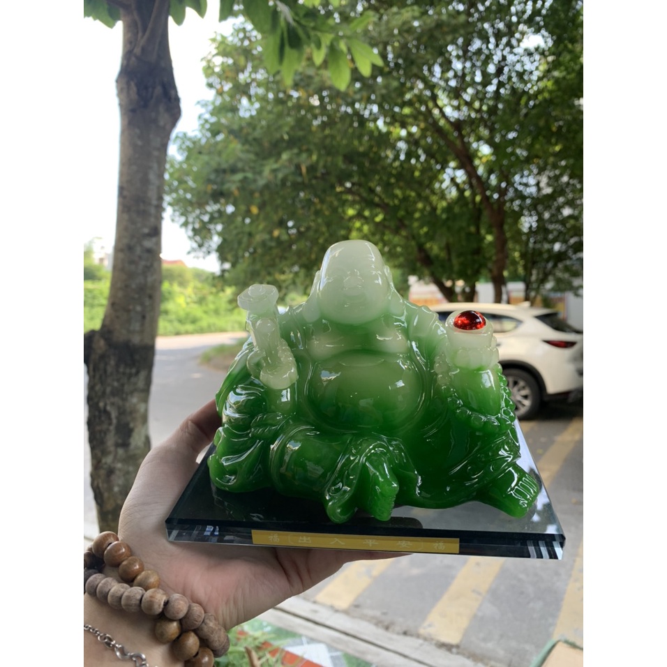 Trang trí taplo ô tô - Tượng phật di lặc ngồi chữ phúc và cầm gậy như ý đặt nội thất ô tô mang lại may mắn cho chủ xe