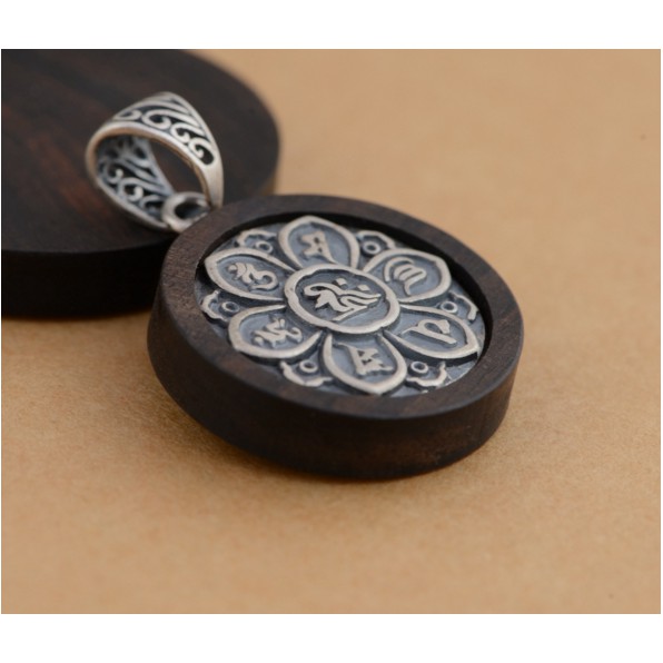 Mặt dây chuyền thần Chú Om Mani Padme Hum -DC344