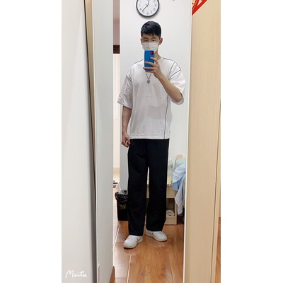 Áo thun nam unisex đơn giản màu đen trắng form rộng giống hình