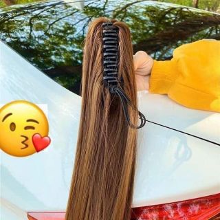 Tóc giả ngoạm thẳng