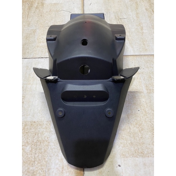 Chắn bùn sau xe điện Vespa, Dè sau xe điện Vespa, Bắt biển xe điện Vespa dibao
