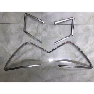 Bộ ốp viền đèn hậu mạ crom xe chevrolet cruze 2009-2010.