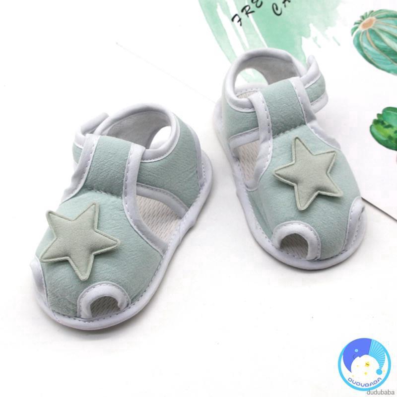 Giày sandal đế mềm chống trượt dành cho em bé
