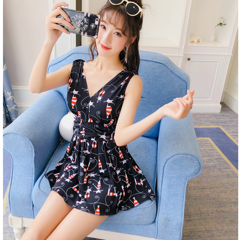 Đồ bơi nữ dạo biển đầm bơi có đệm ngực và quần phía trong