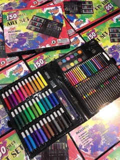 Set bút màu 150 chi tiết