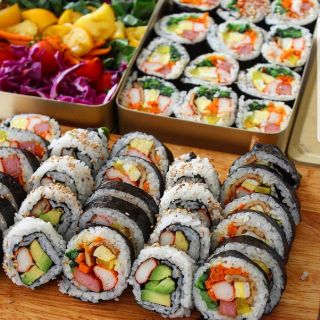 Mành tre cuộn kimbap Hàn Quốc