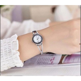 Đồng hồ nữ dây kim loại (Trắng)