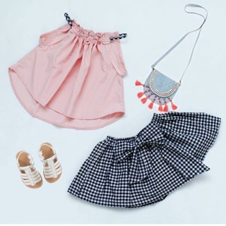 Set váy yếm bé gái