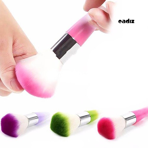 [Hàng mới về] Cọ phủi bụi làm sạch móng tay tiện dụng