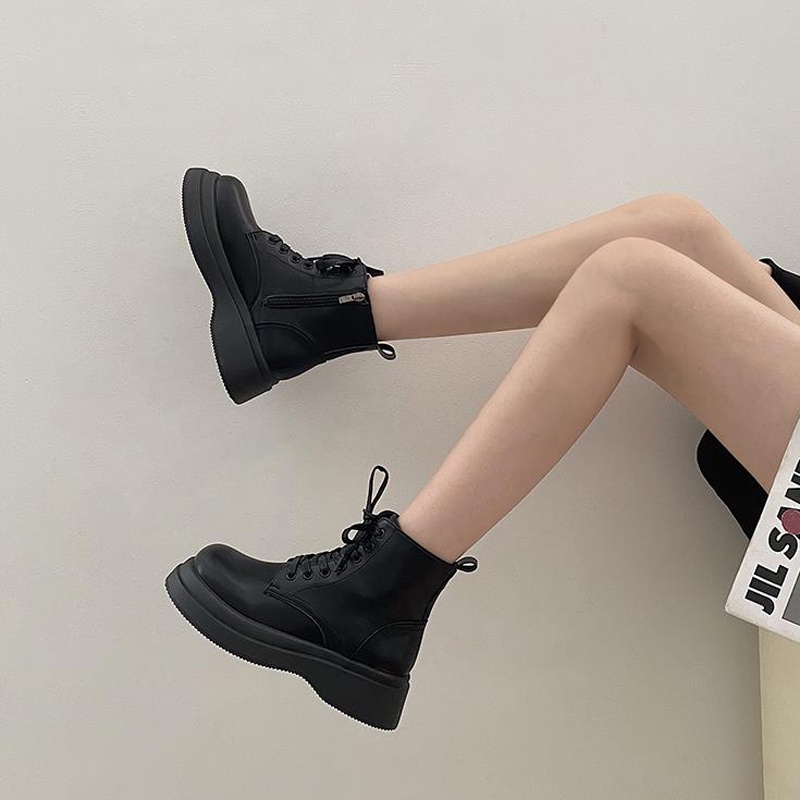 Giày bốt martin IELGY mỏng màu đen phong cách retro cá tính thời trang cho nữ