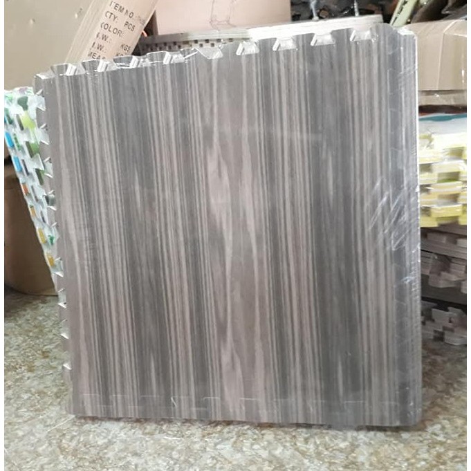Bộ 6 miếng thảm xốp ghép màu vân gỗ sậm kích thước 60x60cm