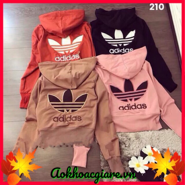 Áo khoác nữ da cá lửng croptop aaddd 3 lá thêu sau lưng